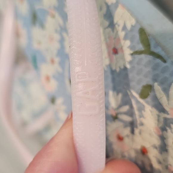 GAP Floral Flip Flops Blue White Pink Thong Sandals Summer Beach Shoes - Picture 2 of 4